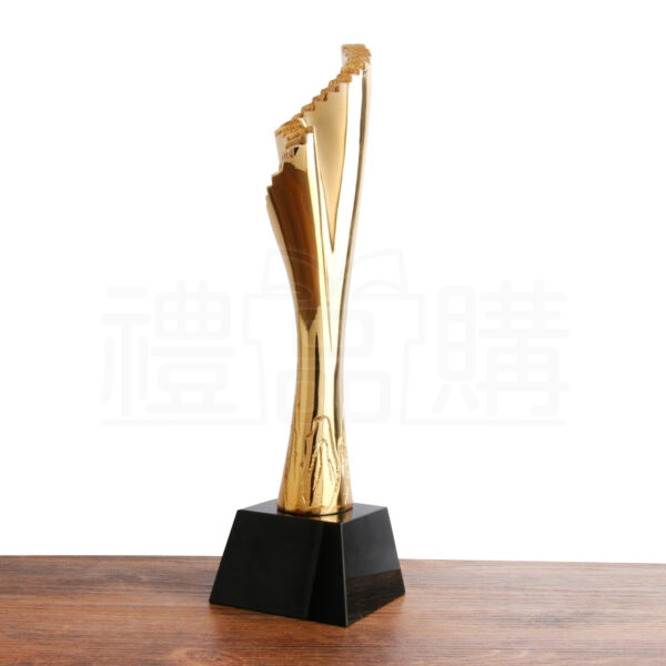 18664_Resin_Crystal_Trophy_02