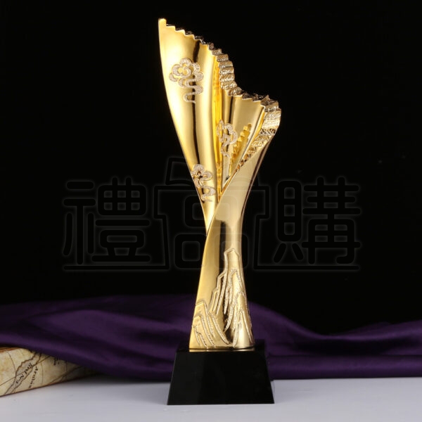 18664_Resin_Crystal_Trophy_03