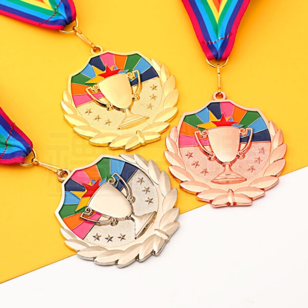 25569_medal_04-113751-006