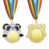 27048_the-medal_03-113926-158