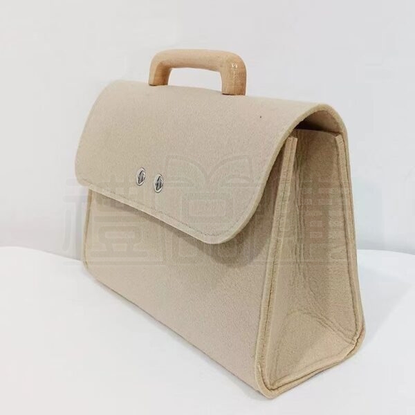 27067_felt_bag_09