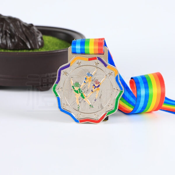 27157_the-medal_03-105956-075