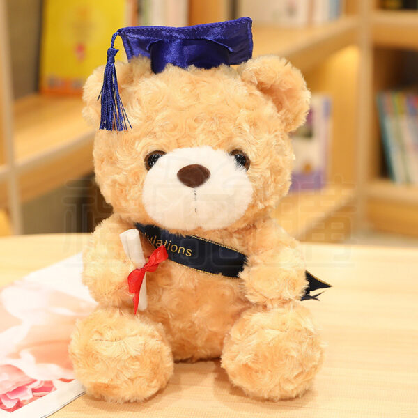 30714_graduate_bear_06-094621-009