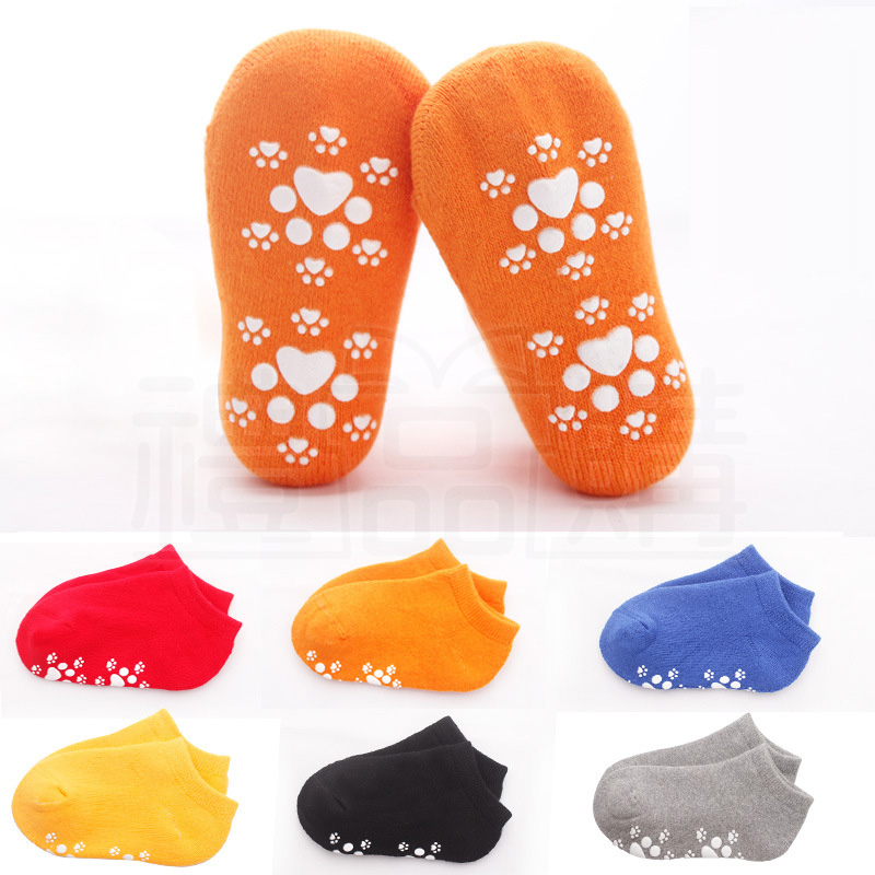 18386_Anti_Slip_Cotton_Socks_1