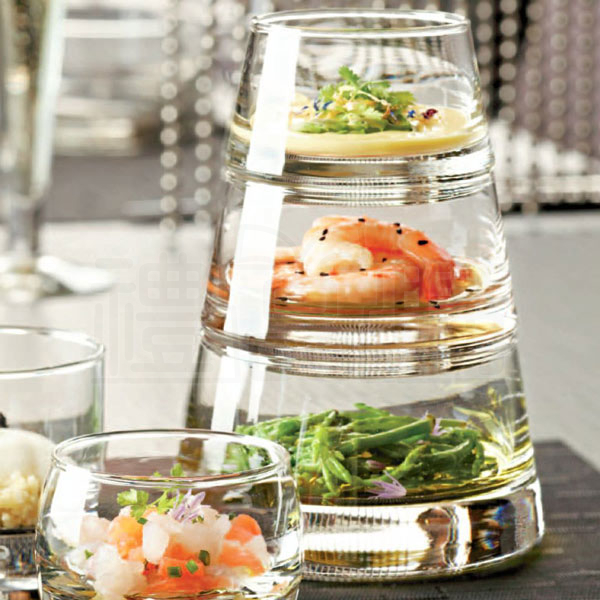 19711_Pyramid_Dishes_Set_01