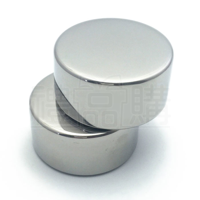 23651_Ice_Cube_01