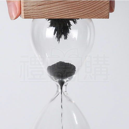 24977_Magnet_Hourglass_10