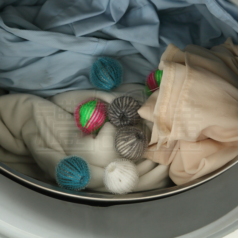 25076_Laundry-Ball_02-175426-105