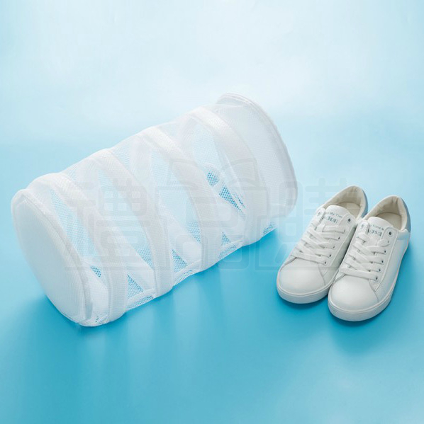 25082_Shoe-Wash-Bag_01-153140-029