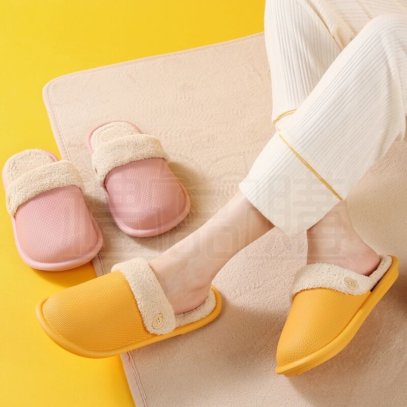 26309_slippers_03-111808-035