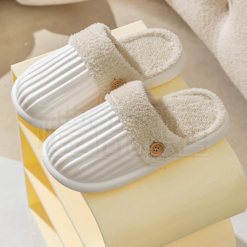 26310_slippers_06-113718-057