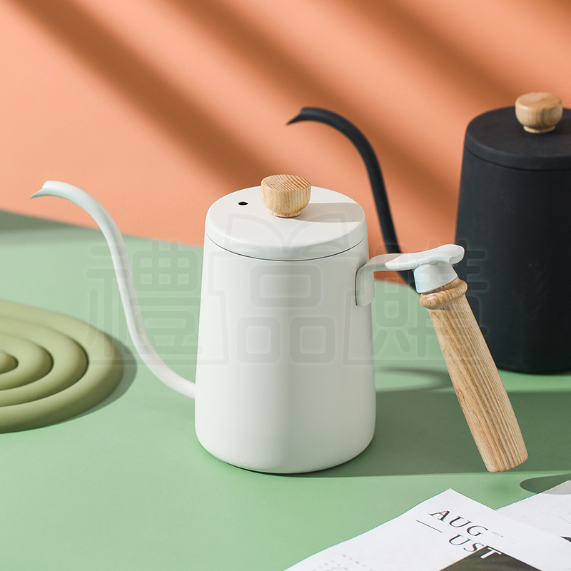 27468-coffee-pot-02-165724-042