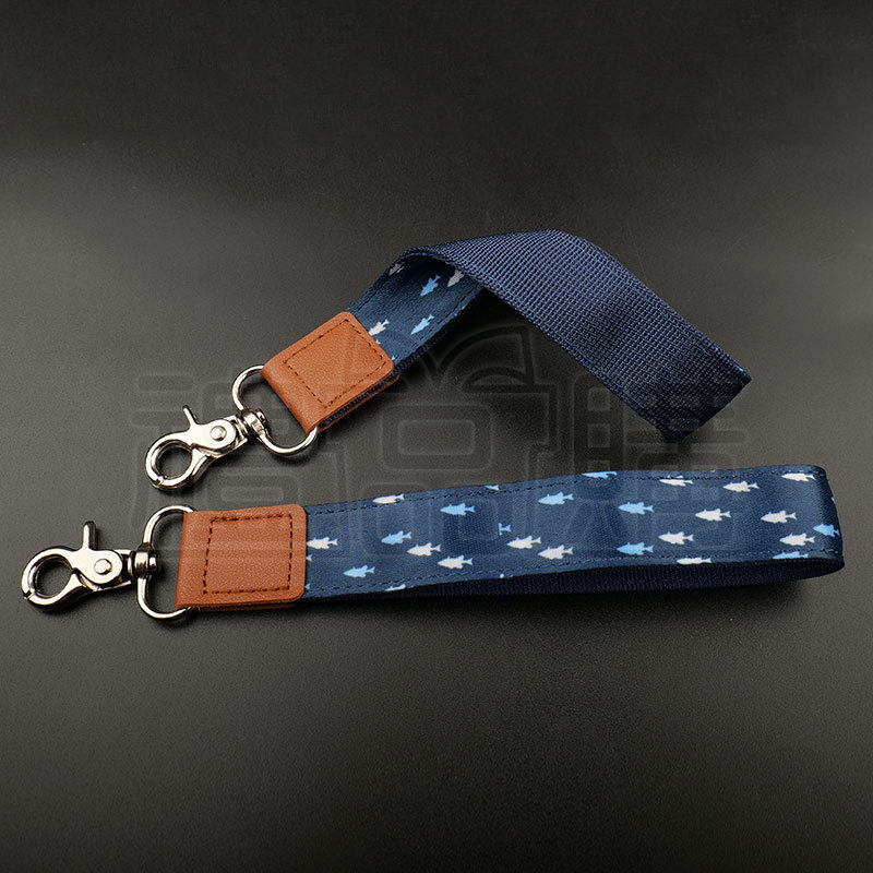 30889_keychain_03-144004-059