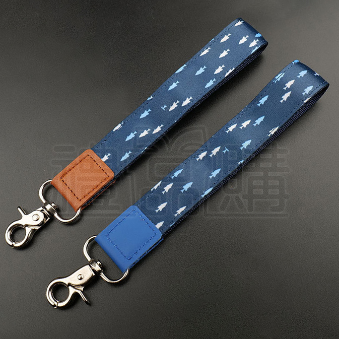 30889_keychain_04-144000-057