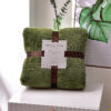 32100_blanket_02-165132-075