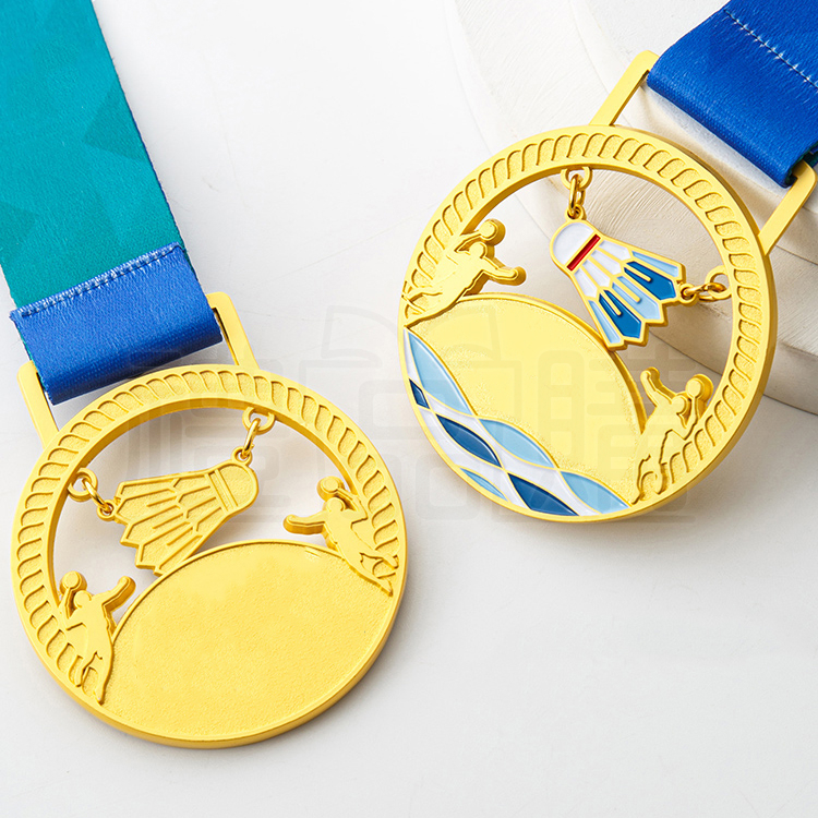 31008_medal_01-113100-060