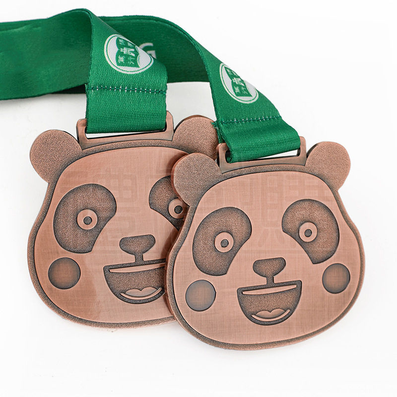 31013_medal_01-145148-078