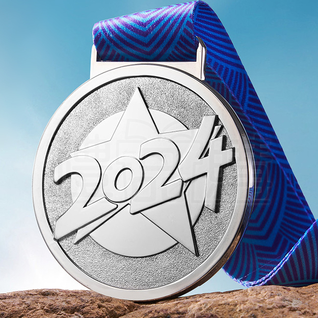 31588_medal_10-221427-017