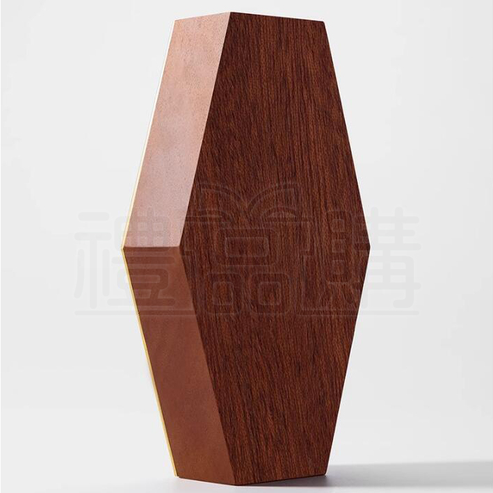 31605_trophy_04-165510-031