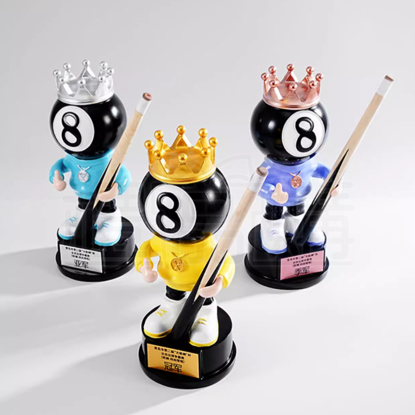 31641_trophy_02-105743-023
